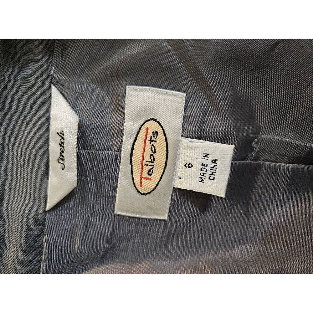 Talbots gray blazer. Size 6. - Picture 4 of 6